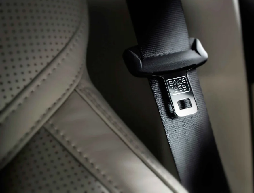 Bezpečnostní pásy